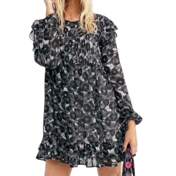 Free People Dresses & Skirts - Free People These Dreams Floral Mini Dress Black & White size medium